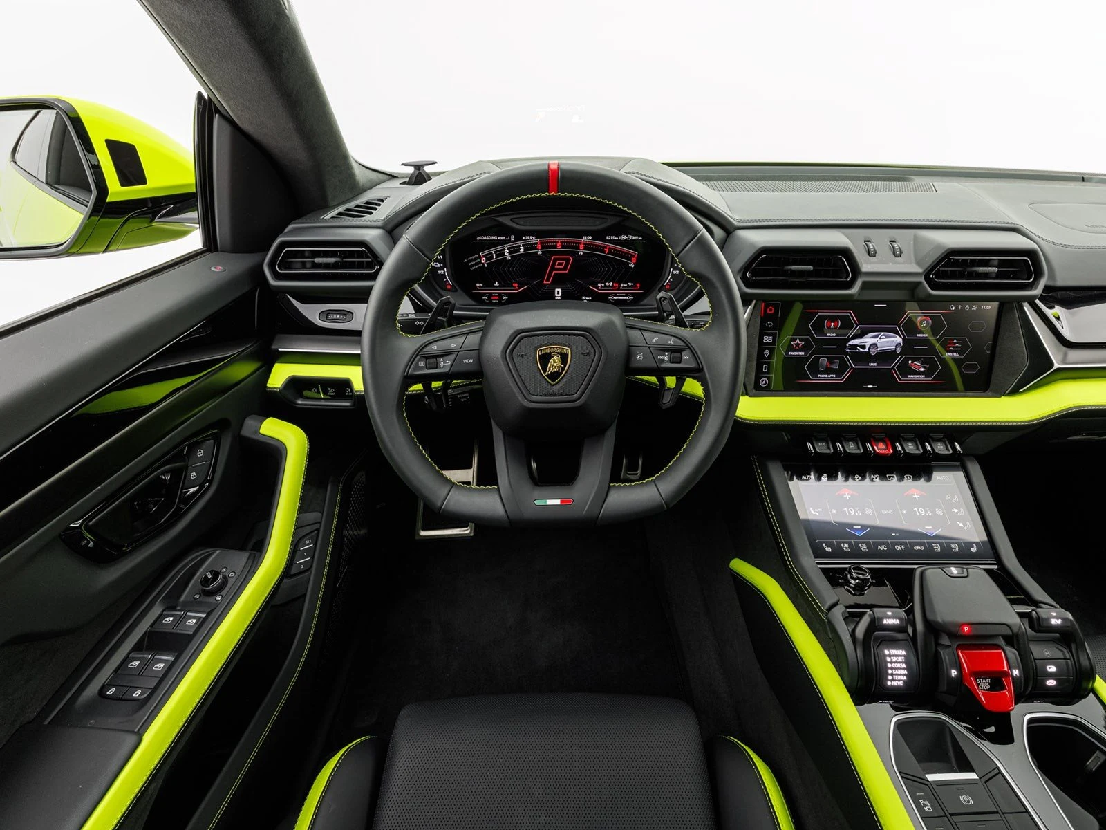 Lamborghini Urus SE, 8/10