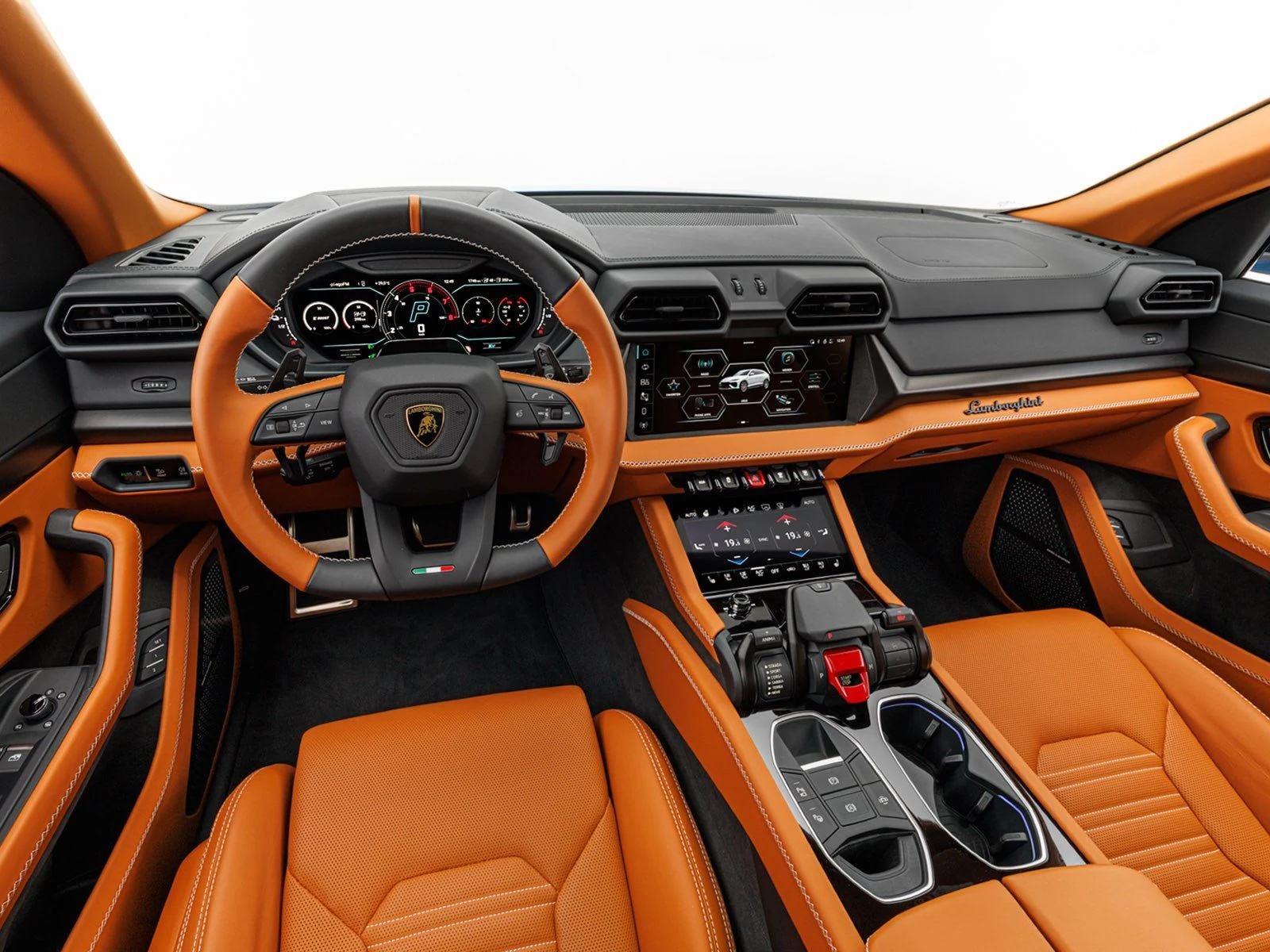 Lamborghini Urus SE, 7/10