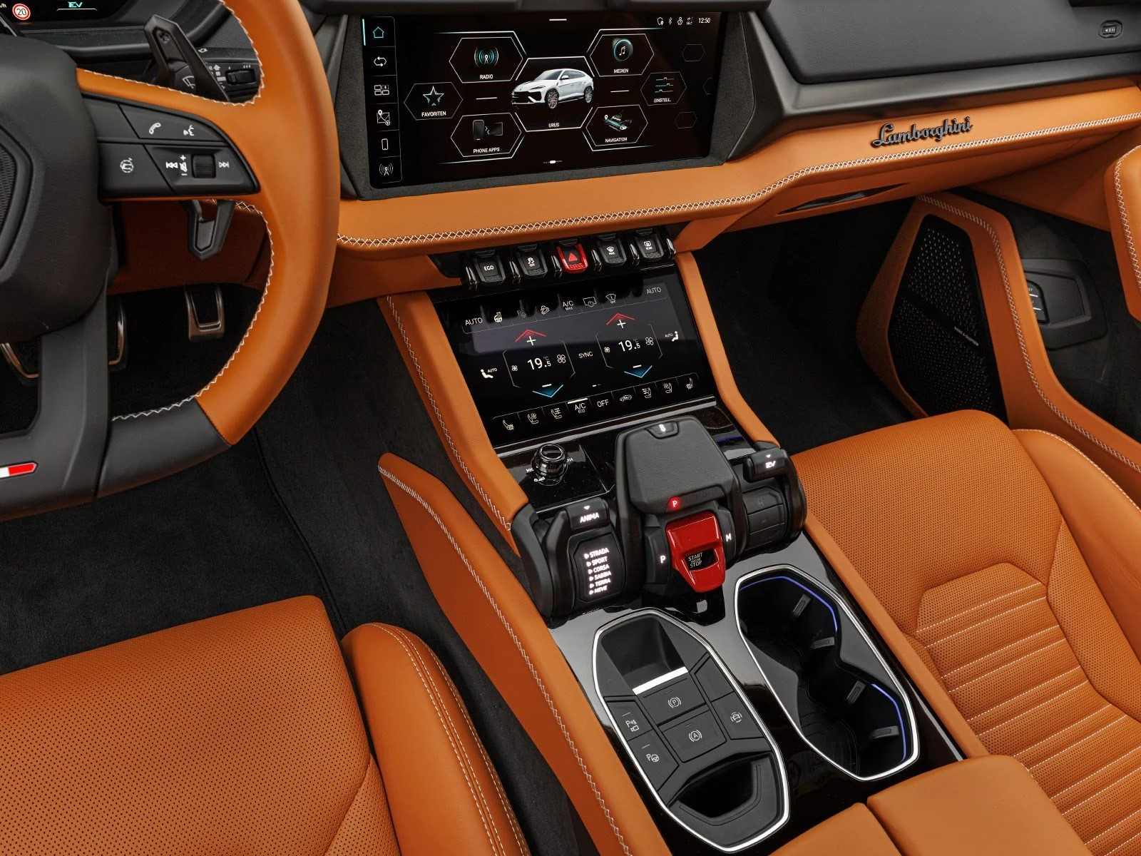 Lamborghini Urus SE, 8/10