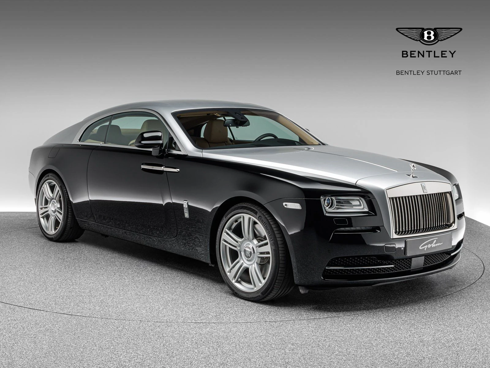 Rolls-Royce Wraith, full-car front three-quarter view.