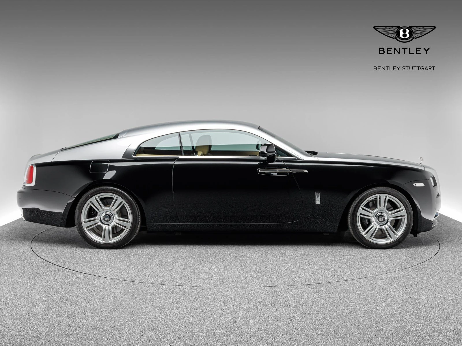 Rolls-Royce Wraith, 2/10