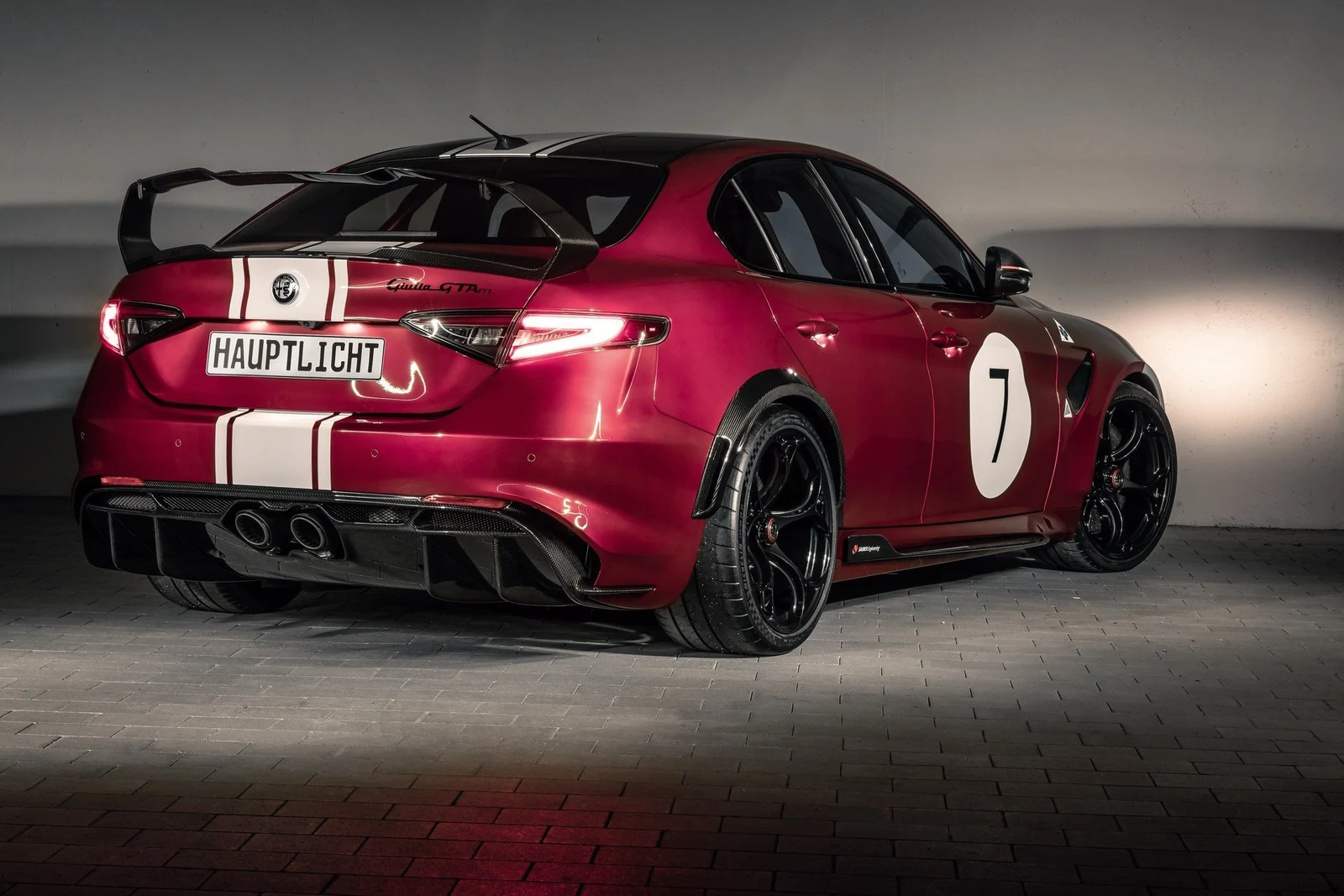Alfa Romeo Giulia GTAm, 3/10