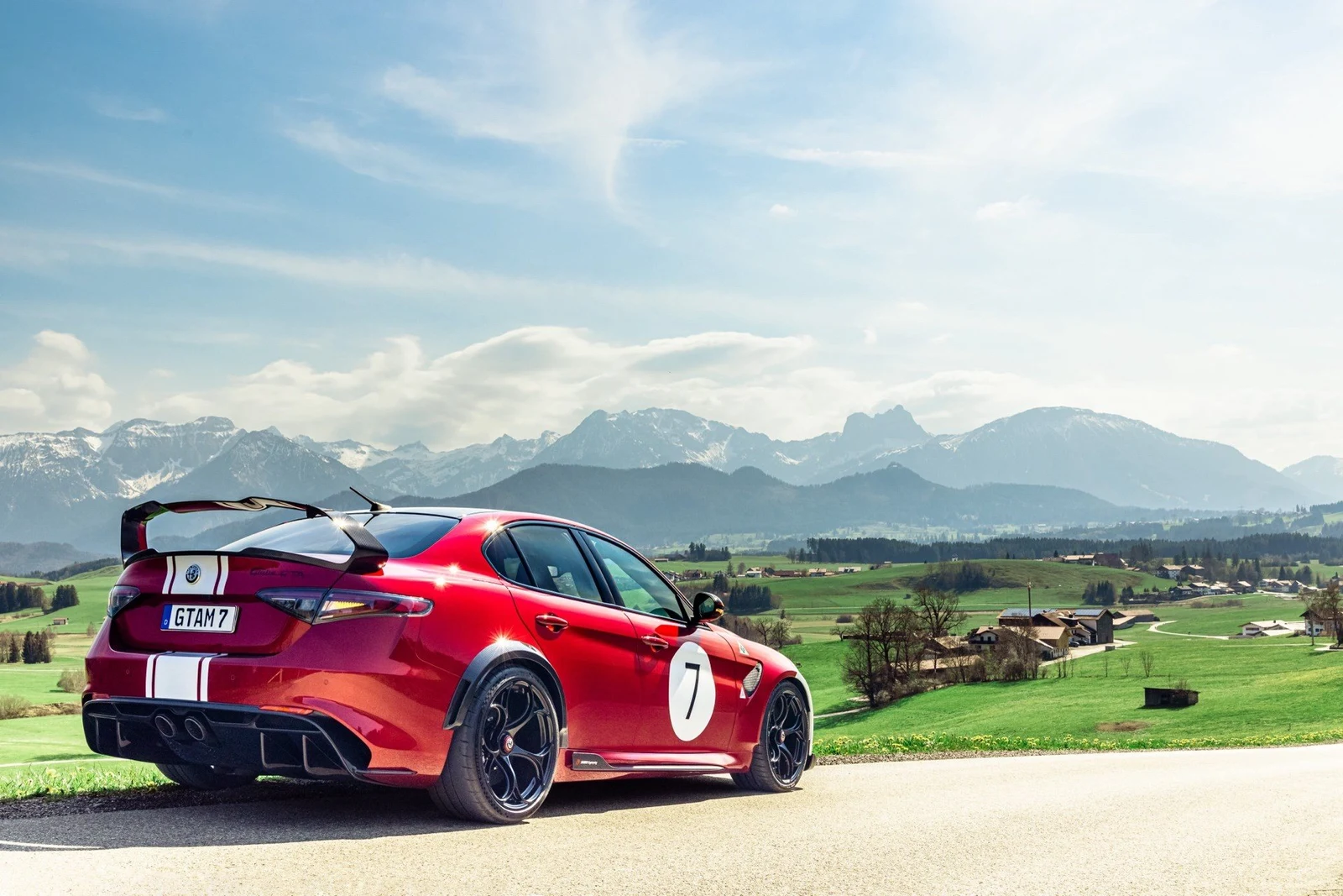 Alfa Romeo Giulia GTAm, 4/10