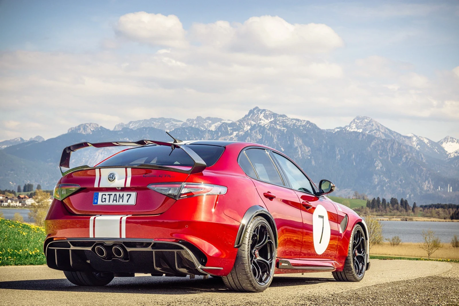 Alfa Romeo Giulia GTAm, 9/10
