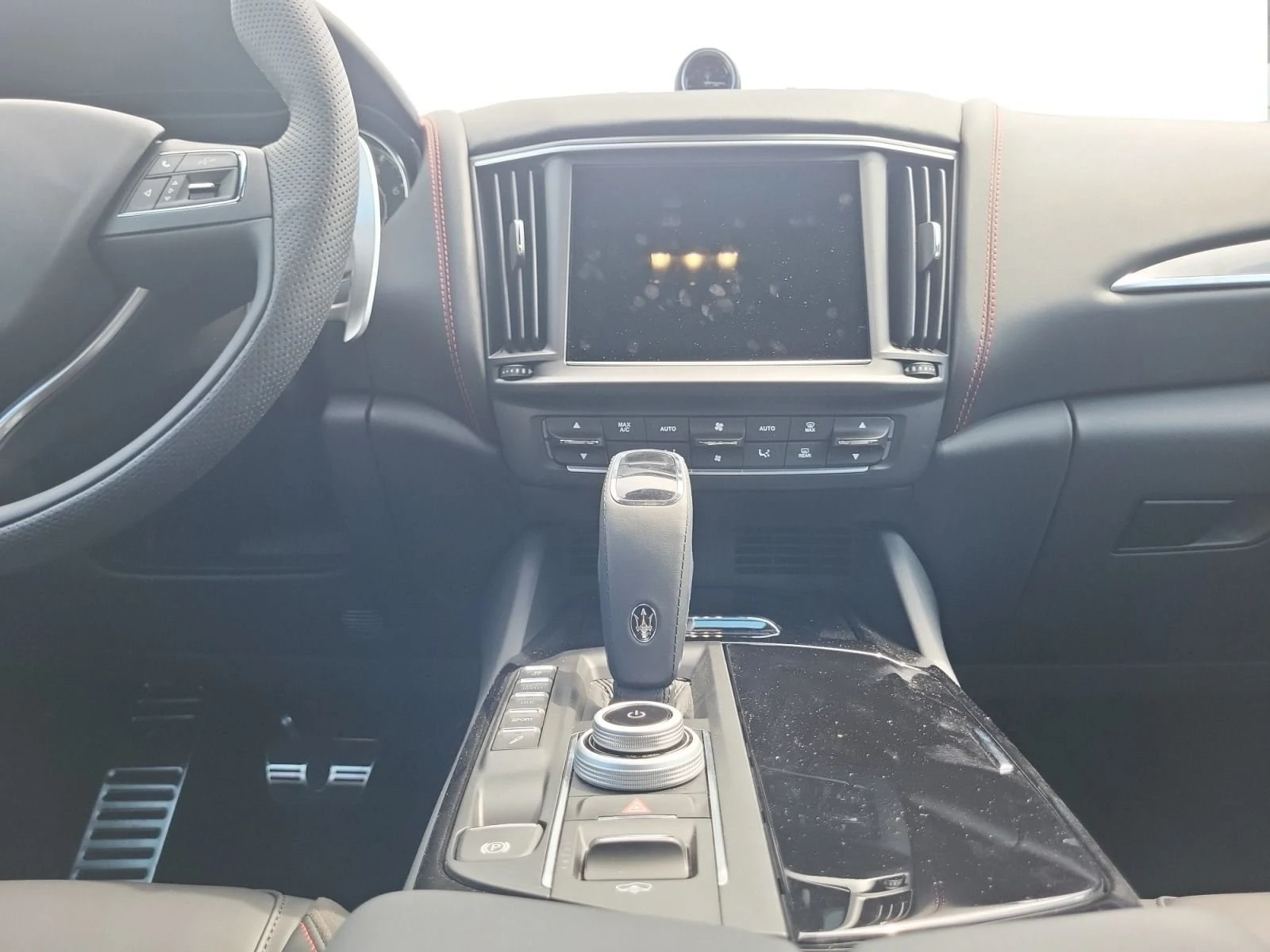 Maserati Levante Modena Ultima, 9/10