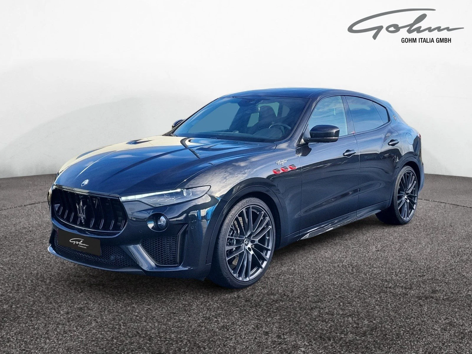Maserati Levante, full-car front three-quarter view.