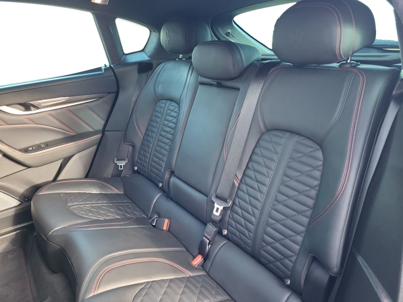 Maserati Levante, 5/10
