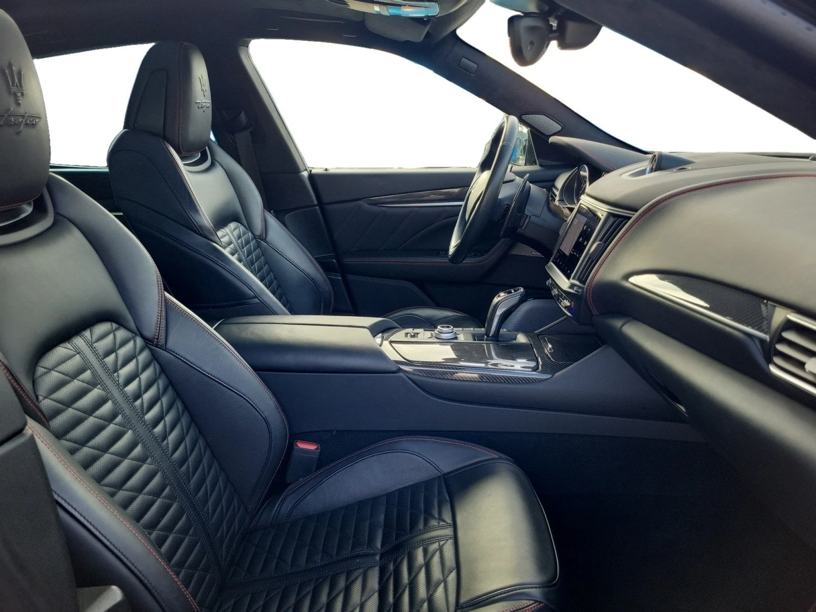 Maserati Levante, 8/10