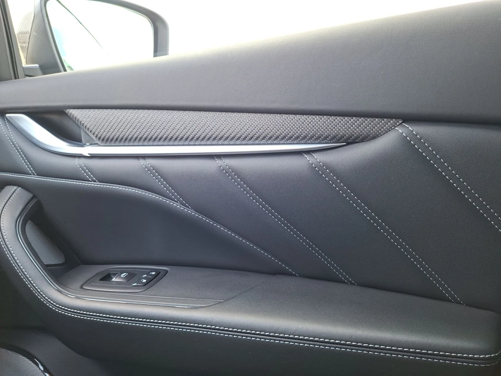 Maserati Levante, 9/10