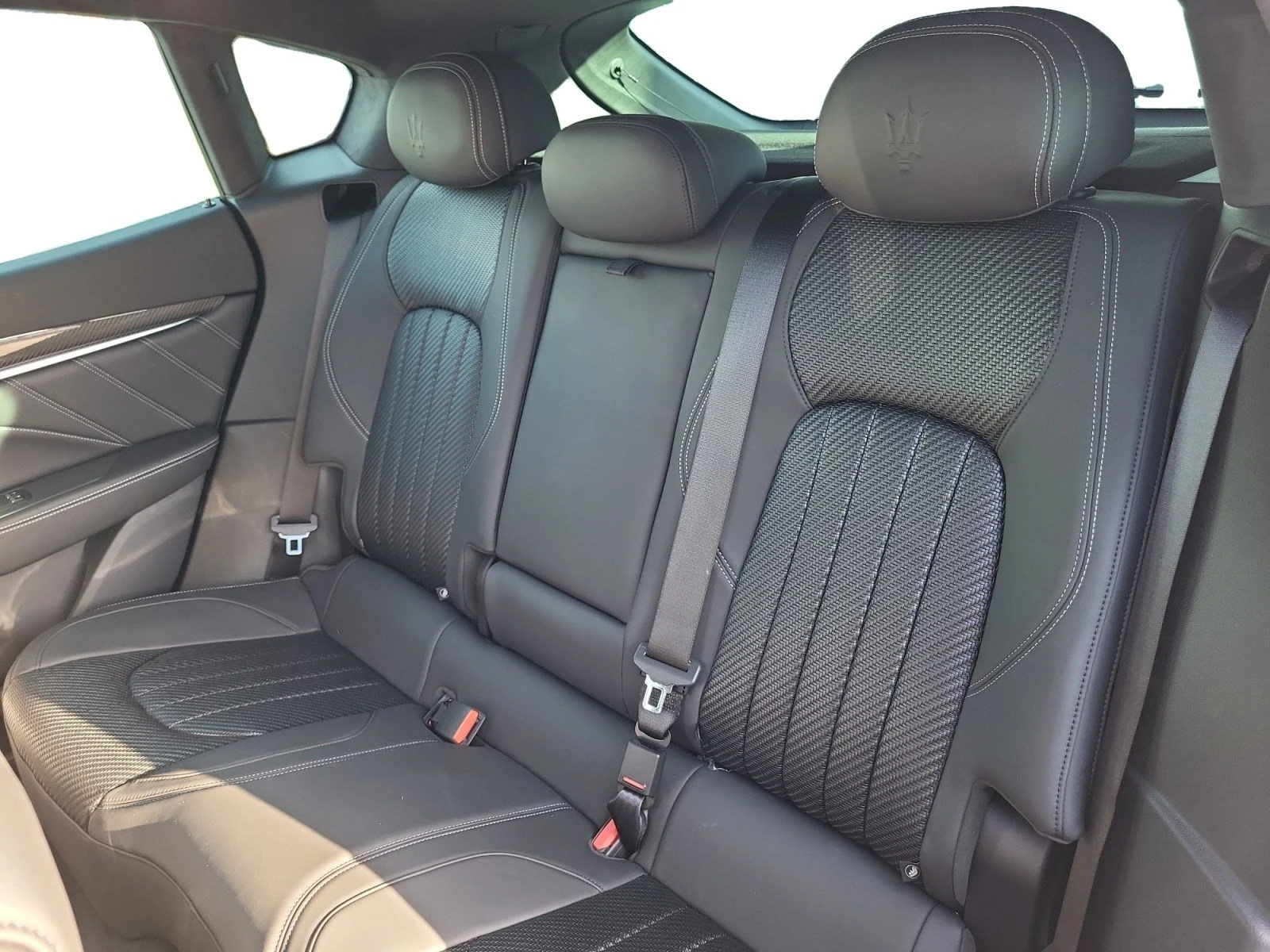 Maserati Levante Trofeo, 7/10