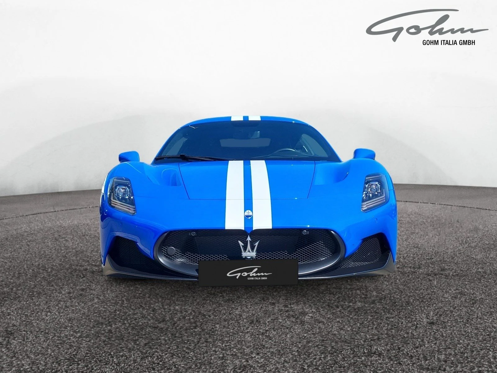 Maserati MC20, 3/10