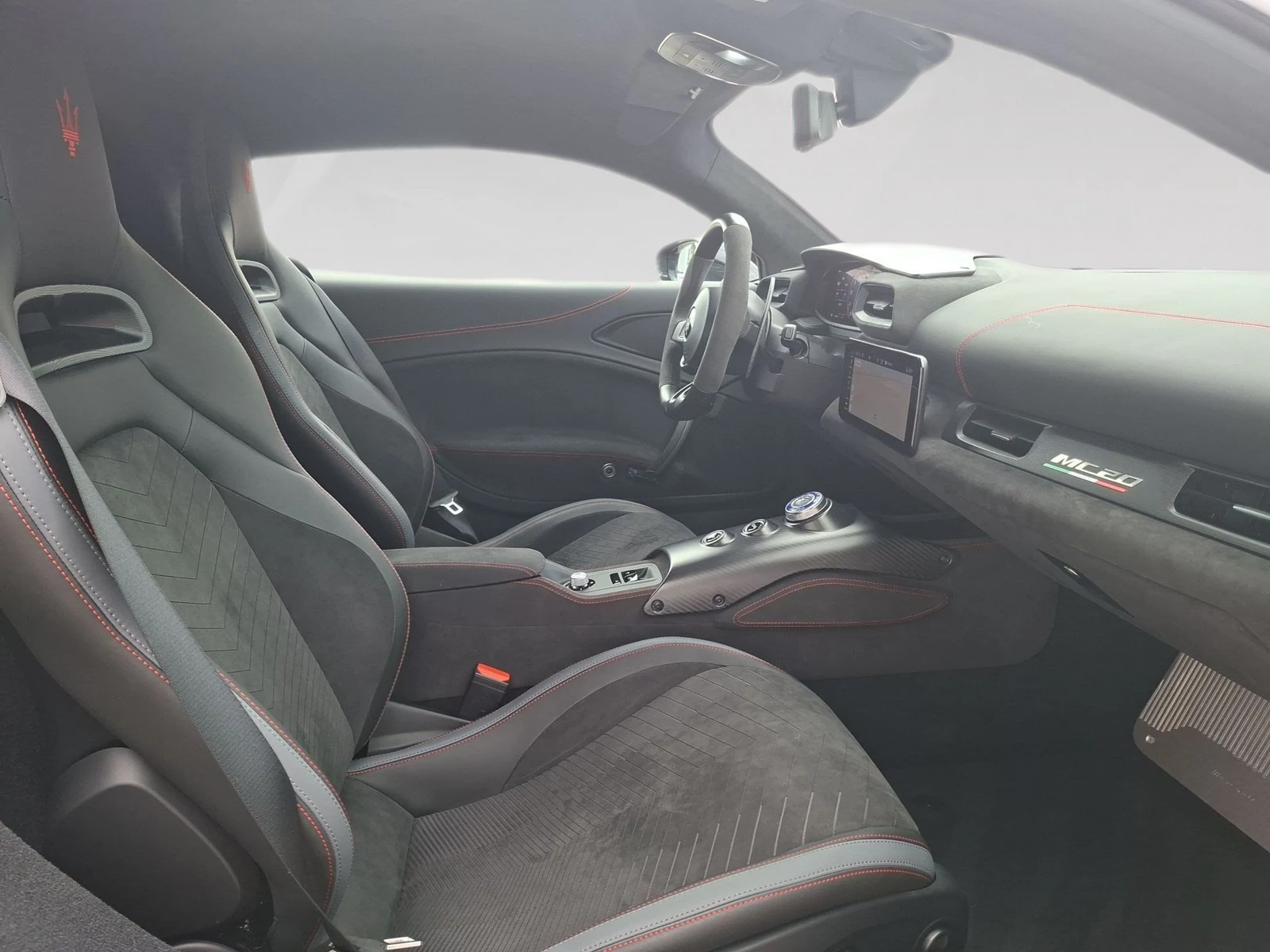 Maserati MC20, 7/10