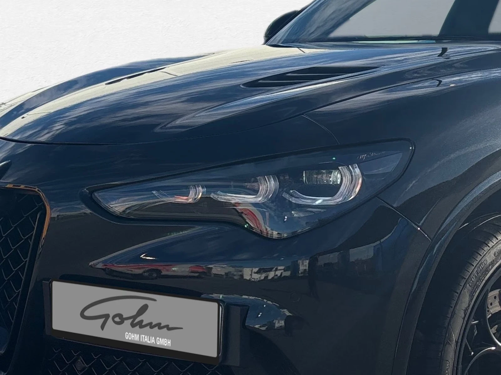 Alfa Romeo Stelvio Quadrifoglio Q4, 2/10