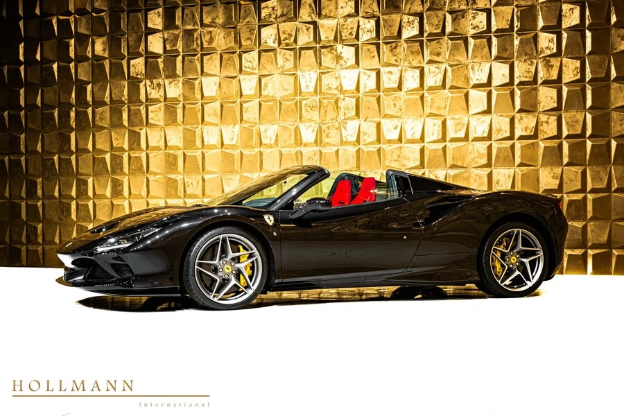Ferrari F8 Spider, 3/10
