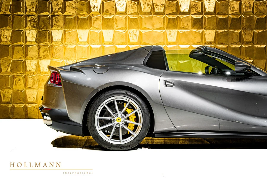Ferrari 812 GTS, 7/10