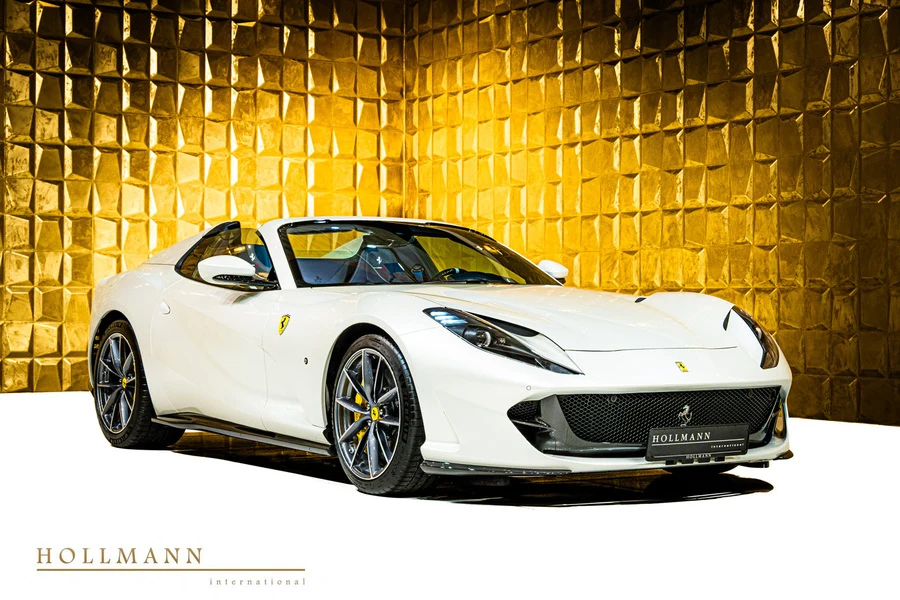 Bianco Italia Ferrari 812 GTS, front three-quarter view.