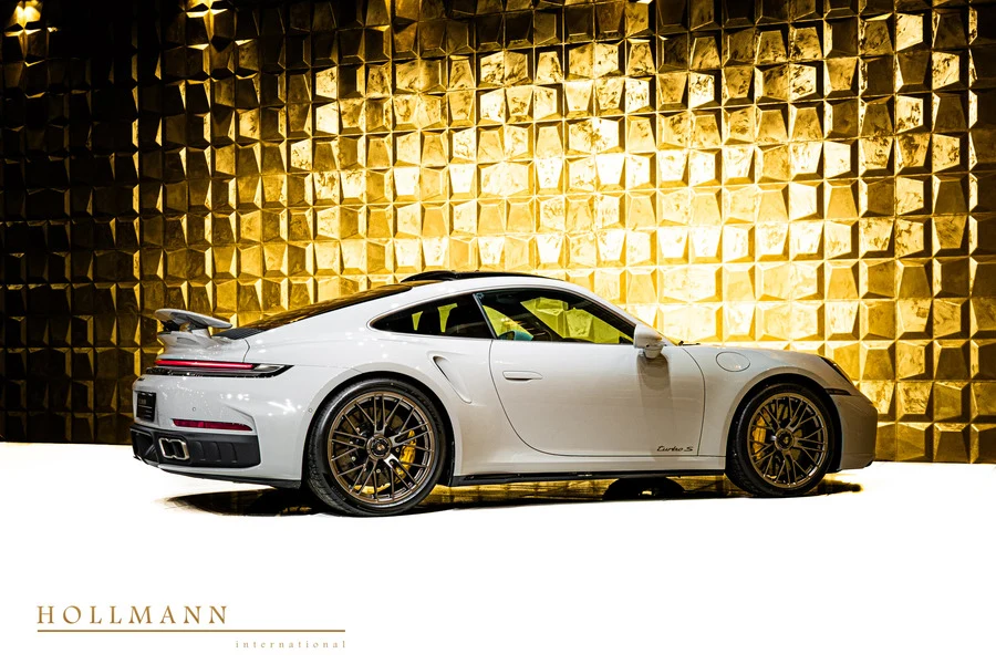 Porsche 911 Turbo S (992.2), 7/10