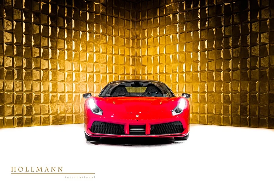 Ferrari 488 GTB Tailor Made, 2/10
