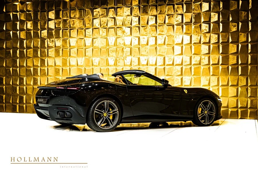 Ferrari Roma Spider, 2/10