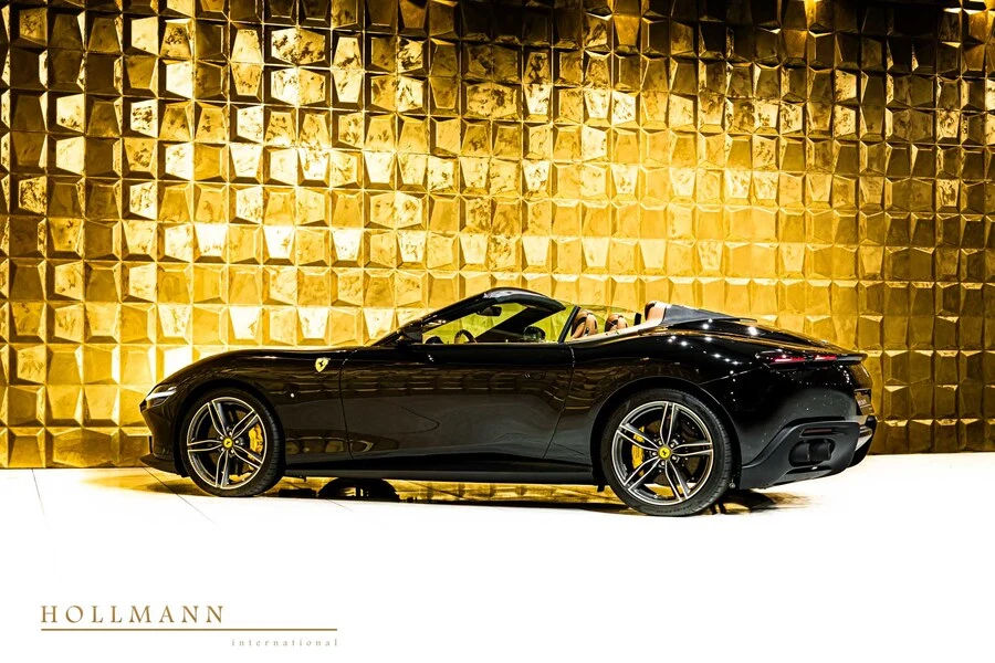 Ferrari Roma Spider, 4/10