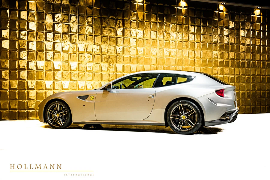 Ferrari FF, 5/10
