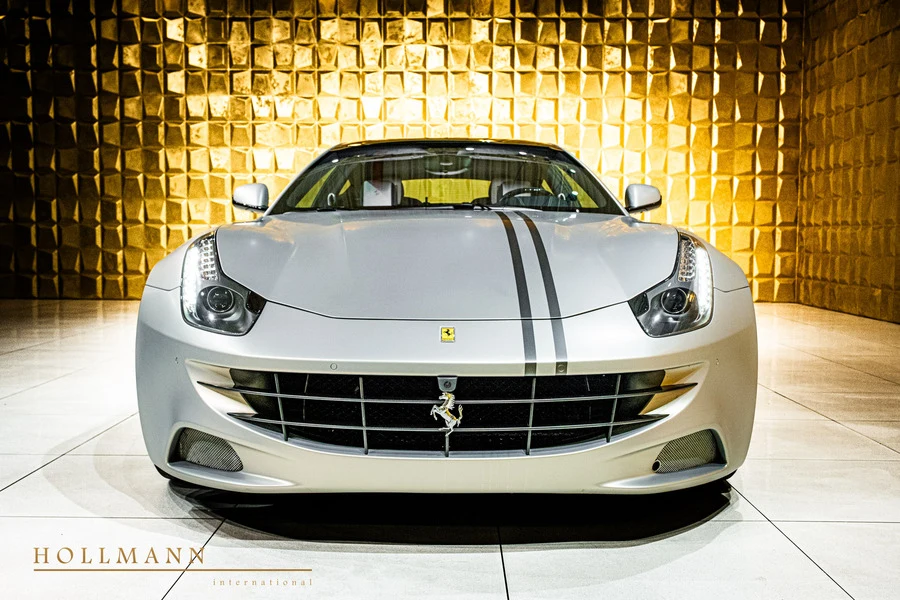 Ferrari FF, 9/10