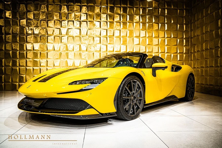 Ferrari SF90 Spider Tailor Made Ispirazioni, 4/10