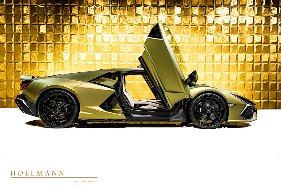 Lamborghini Revuelto, 9/10