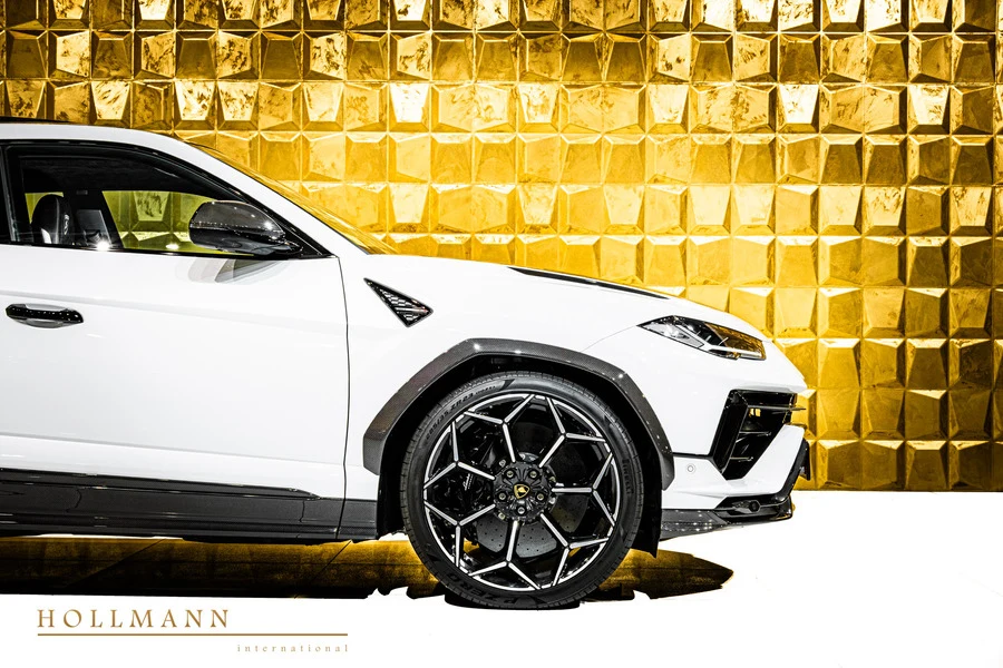 Lamborghini Urus Performante, 9/10