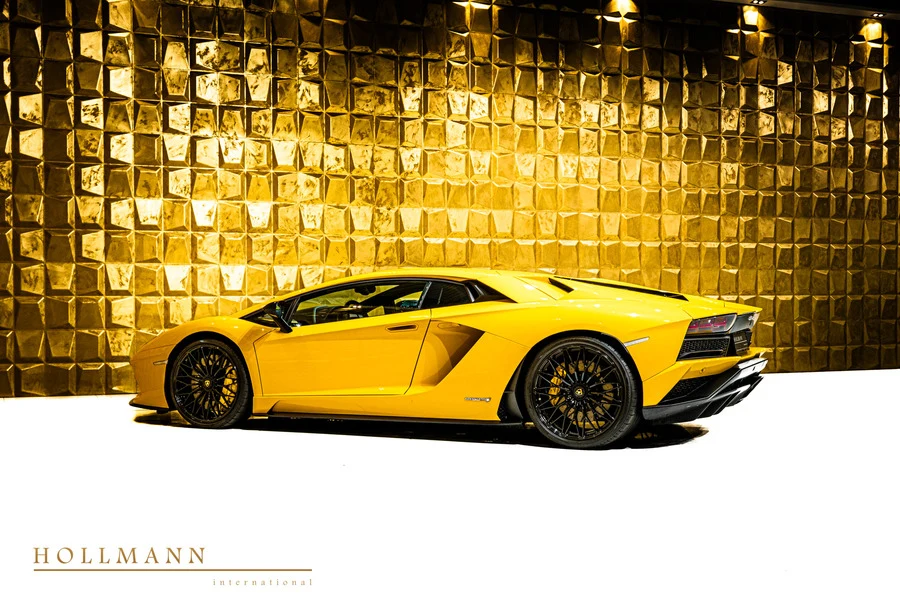 Lamborghini Aventador S, 5/10
