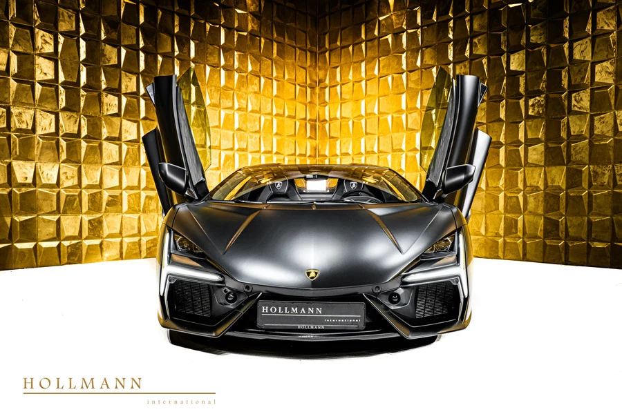 Lamborghini Revuelto, 9/10