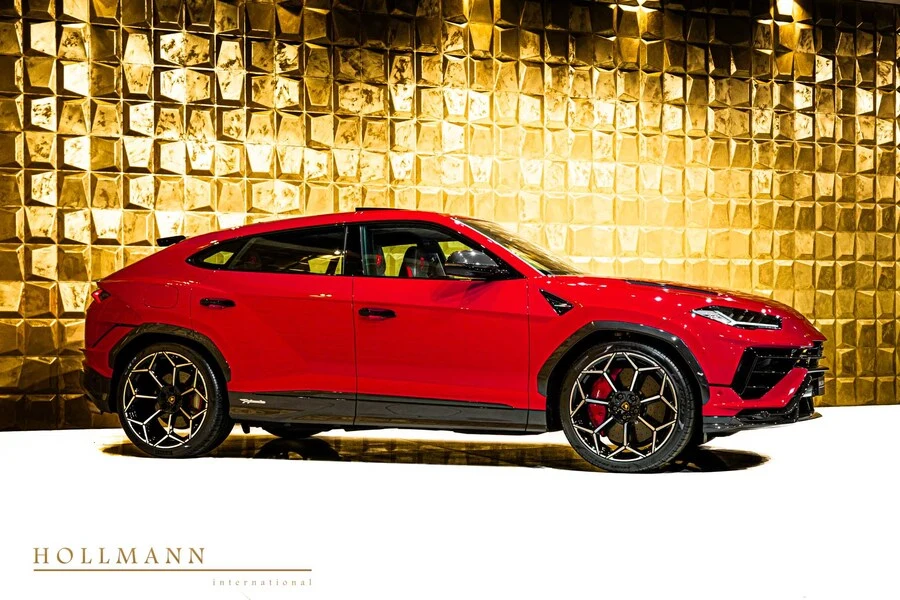 Lamborghini Urus Performante, 2/10