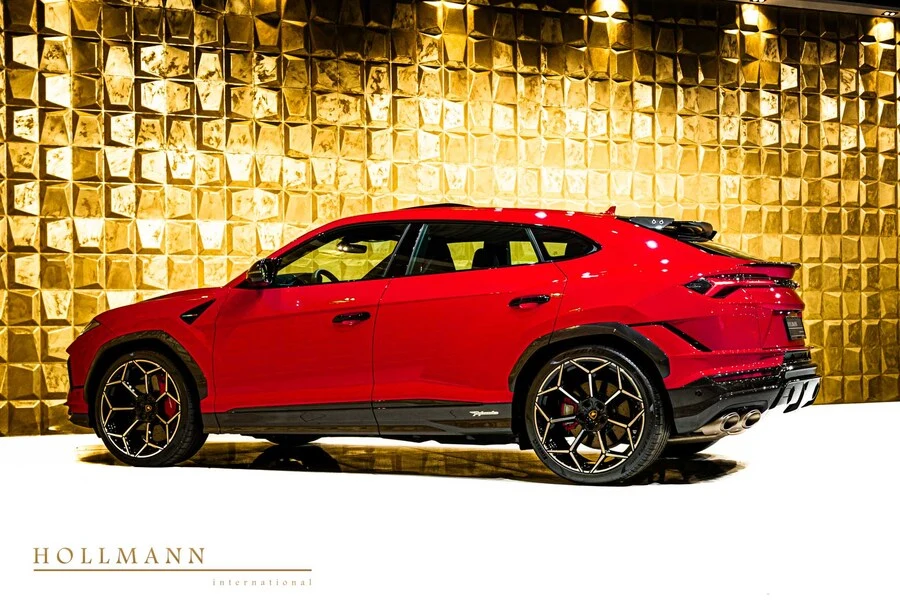 Lamborghini Urus Performante, 10/10