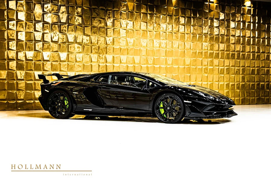 Lamborghini Aventador SVJ, 2/10