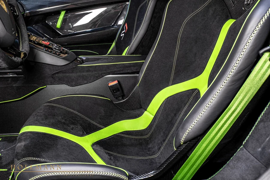 Lamborghini Aventador SVJ, 9/10
