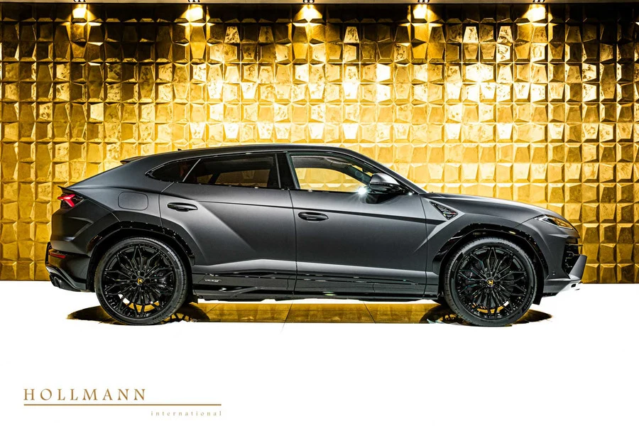 Lamborghini Urus SE, 4/10