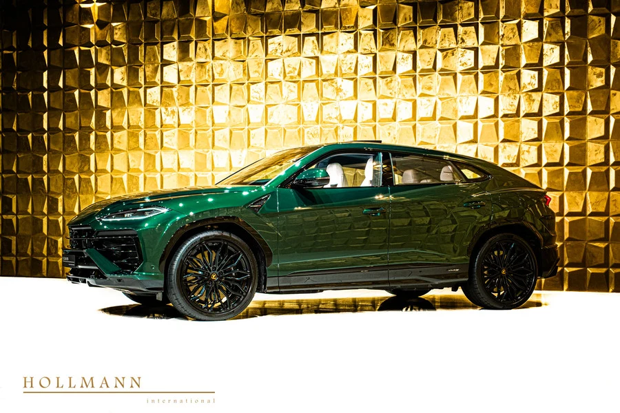 Lamborghini Urus SE, 4/10