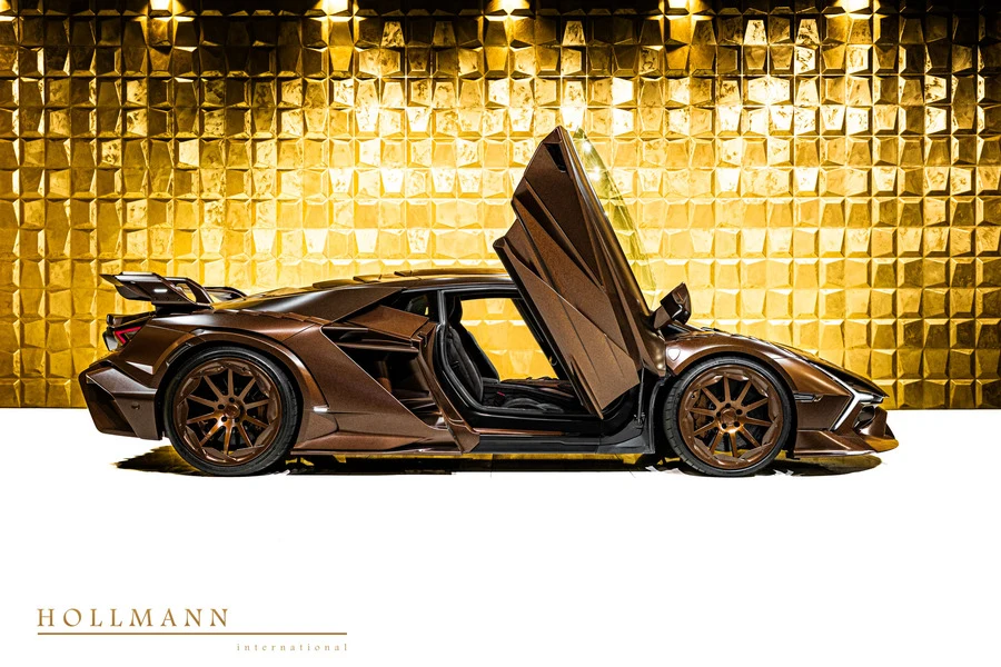 Mansory Revuelto Carbonado X, 9/10