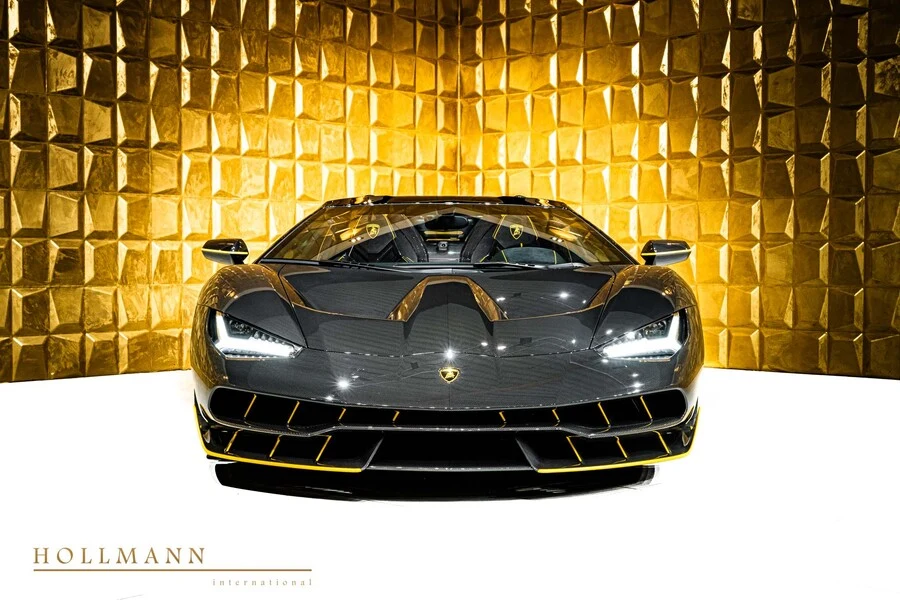 Lamborghini Centenario Roadster LP 770-4, 3/10