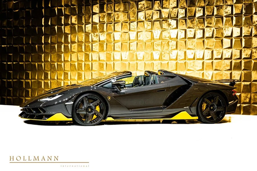 Lamborghini Centenario Roadster LP 770-4, 4/10