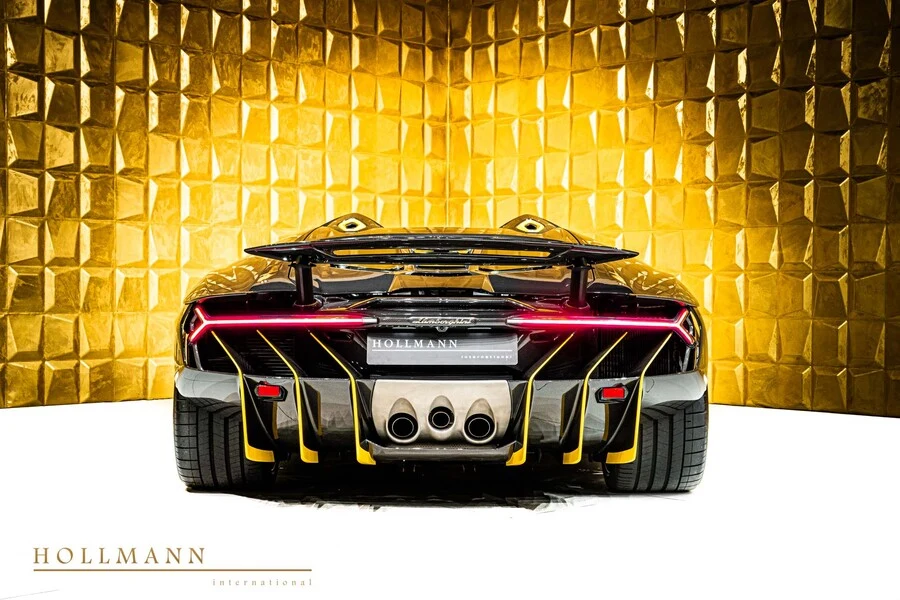Lamborghini Centenario Roadster LP 770-4, 7/10