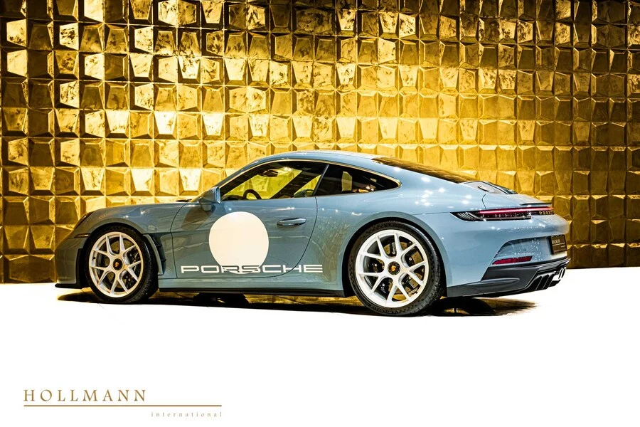Porsche 911 S/T, 6/10