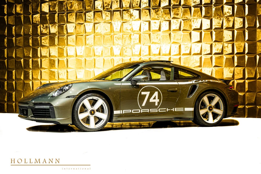 Porsche 911 Turbo 50 Years, 3/10