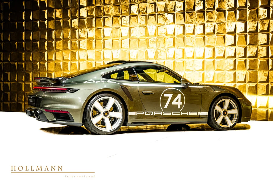 Porsche 911 Turbo 50 Years, 7/10