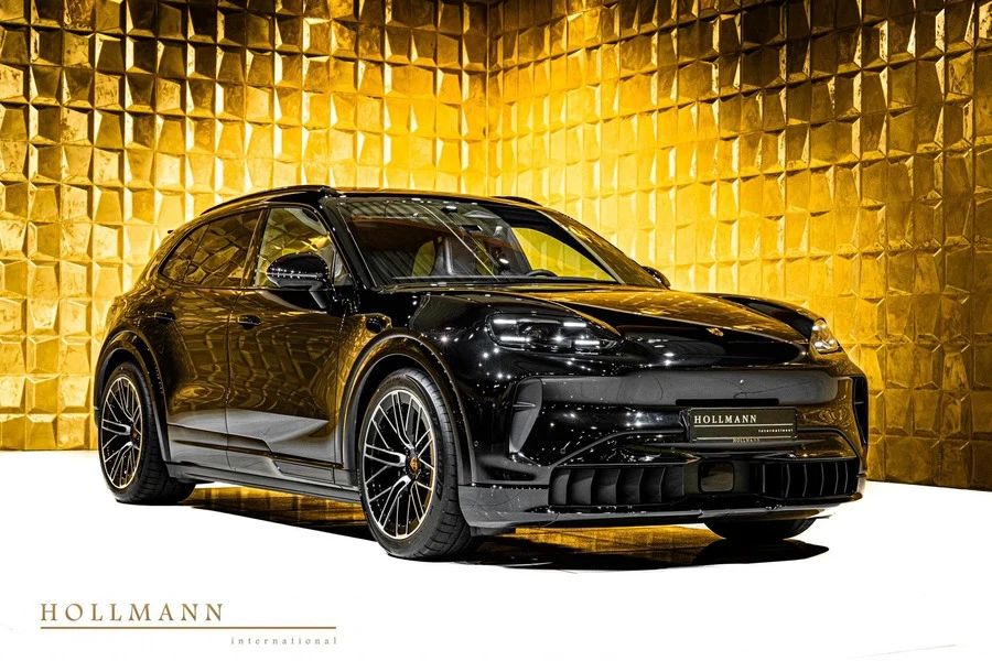 Porsche Cayenne Electric, front three-quarter view.