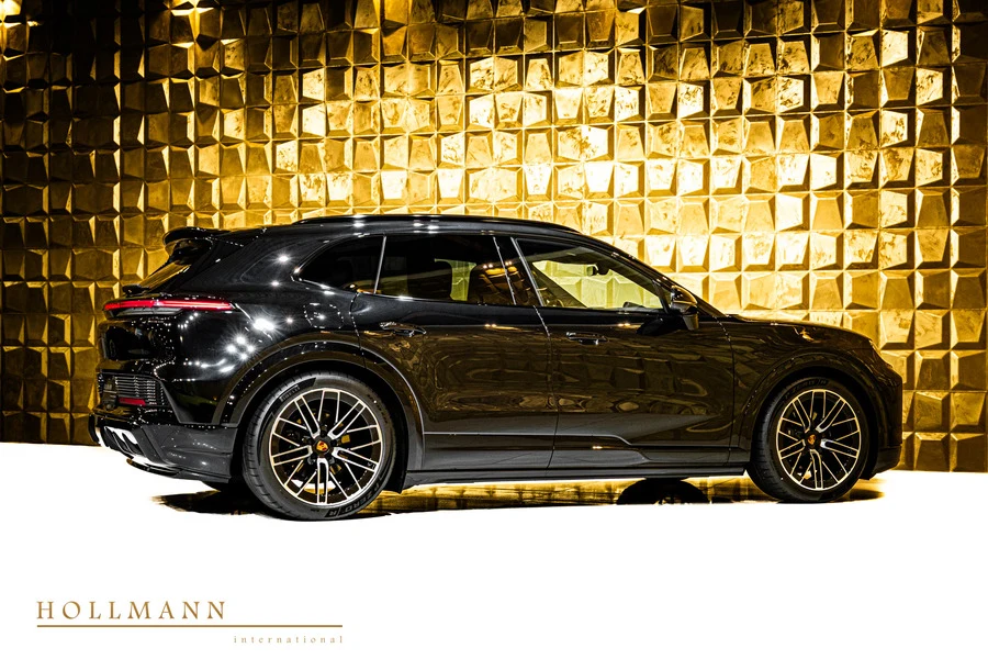 Porsche Cayenne Electric, 3/10