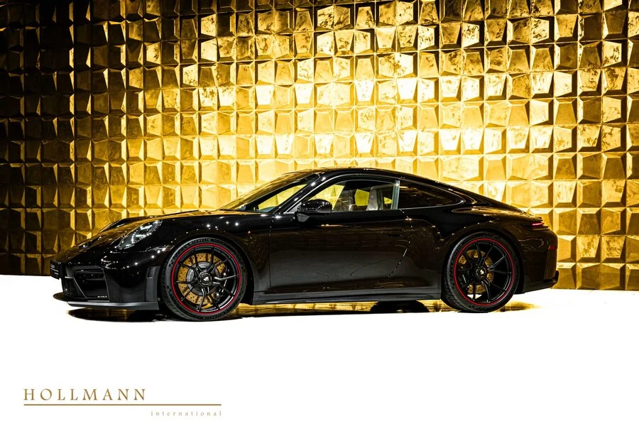 Porsche 911 GT3 Touring, 4/10