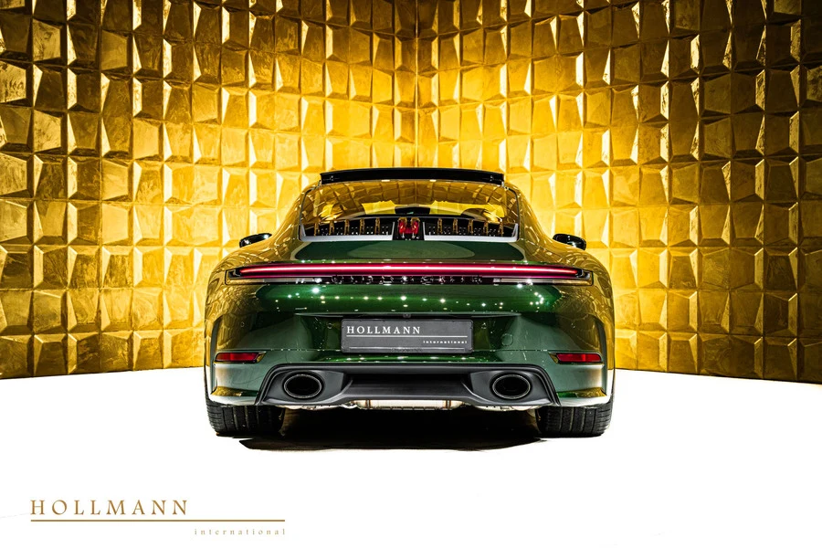 Porsche 911 Carrera, 4/10