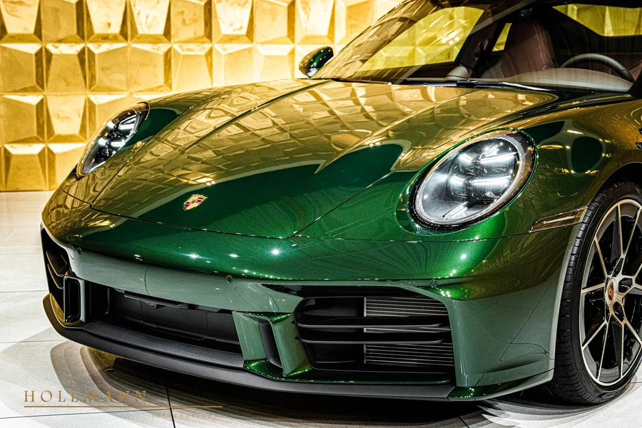 Porsche 911 Carrera, 8/10