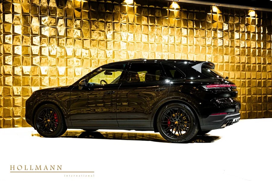 Porsche Cayenne S, 4/10